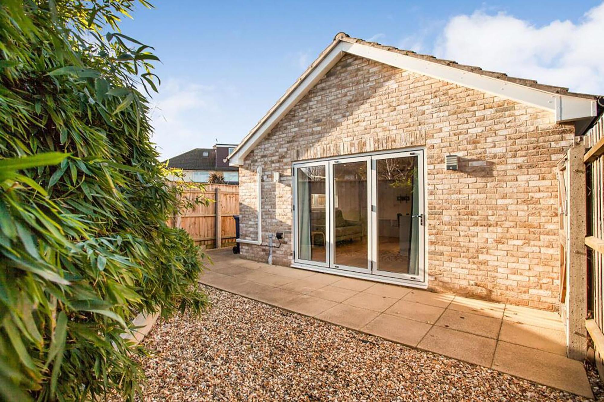 Modern Stylish 2 Bed House In Charming Fen Ditton Village Cambridge (Cambridgeshire)